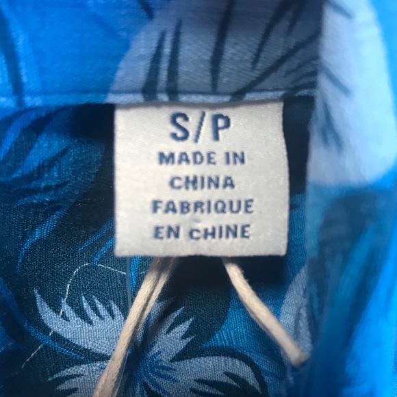 NWT UCLA Bruins Tommy Bahama Hawaiian Shirt - Picture 7 of 10